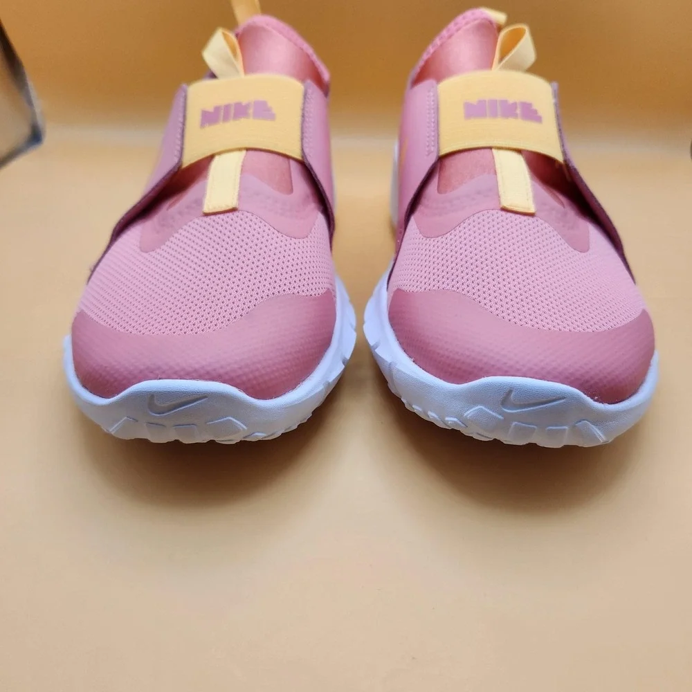 Nike Flex Runner 2 Shoes Youth Size‎ 5Y Coral Chalk Slip On Running DJ6038-602